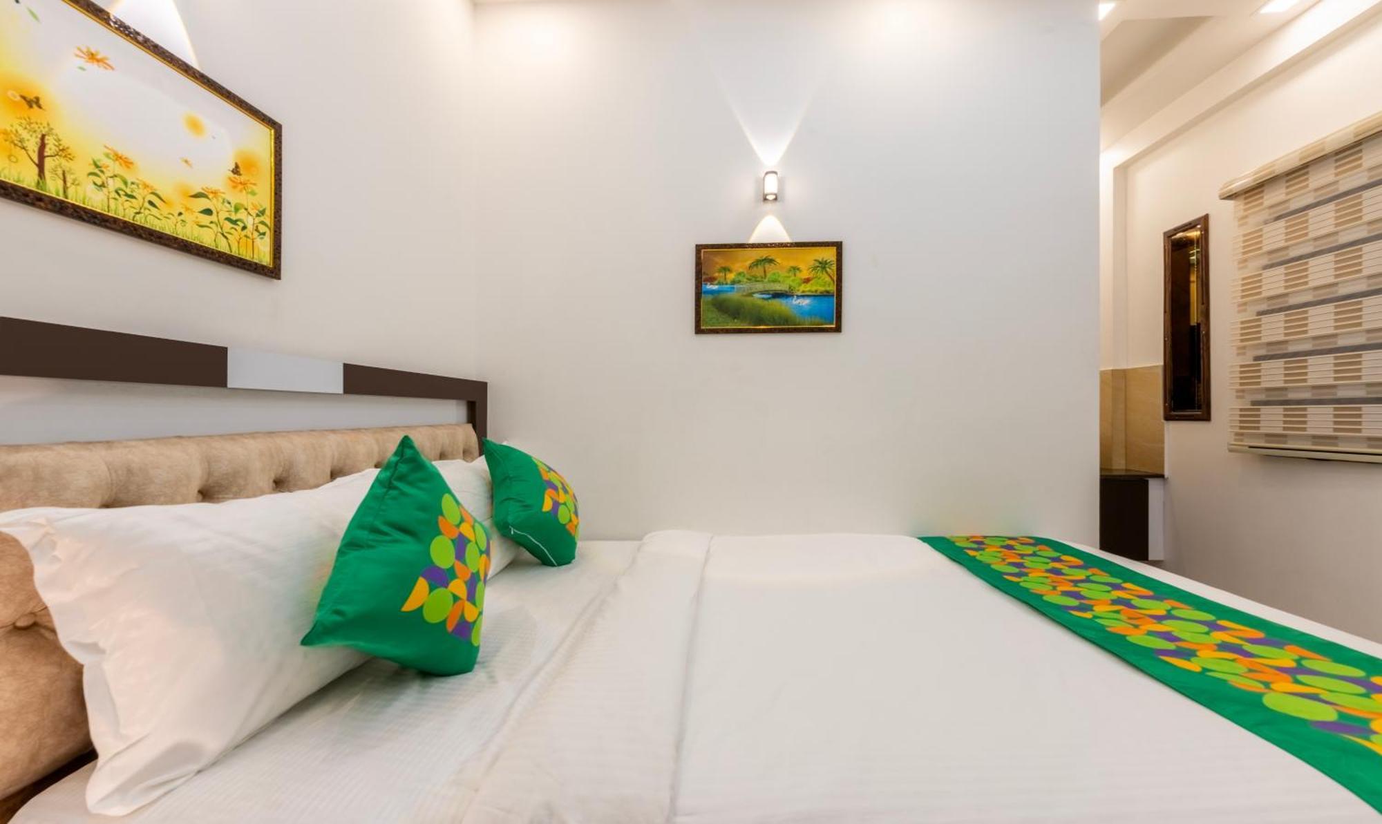 Treebo Premium Cochin Airport, 5 Min From Cochin Airport Hotel Kochi Luaran gambar