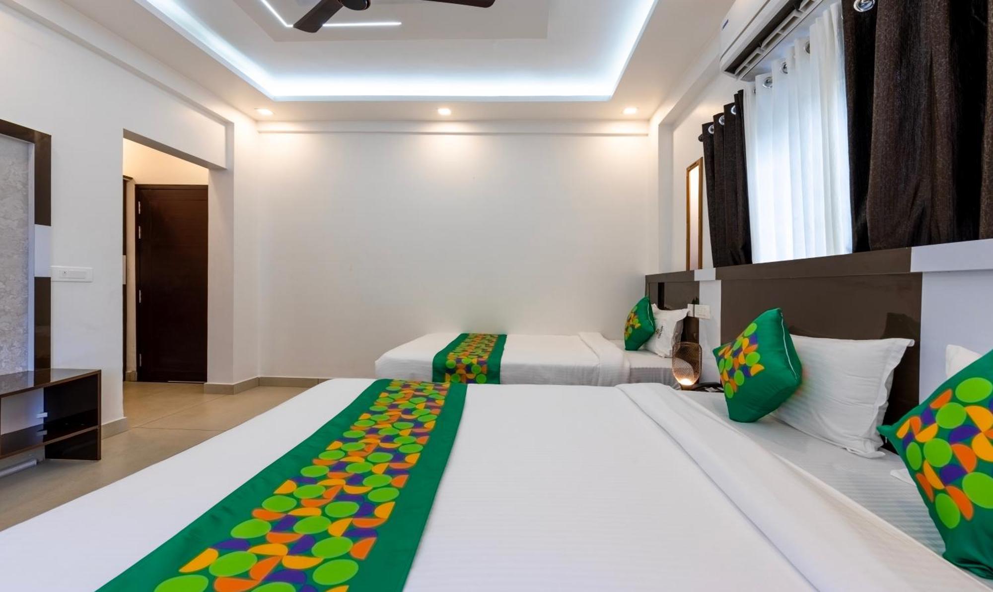 Treebo Premium Cochin Airport, 5 Min From Cochin Airport Hotel Kochi Luaran gambar