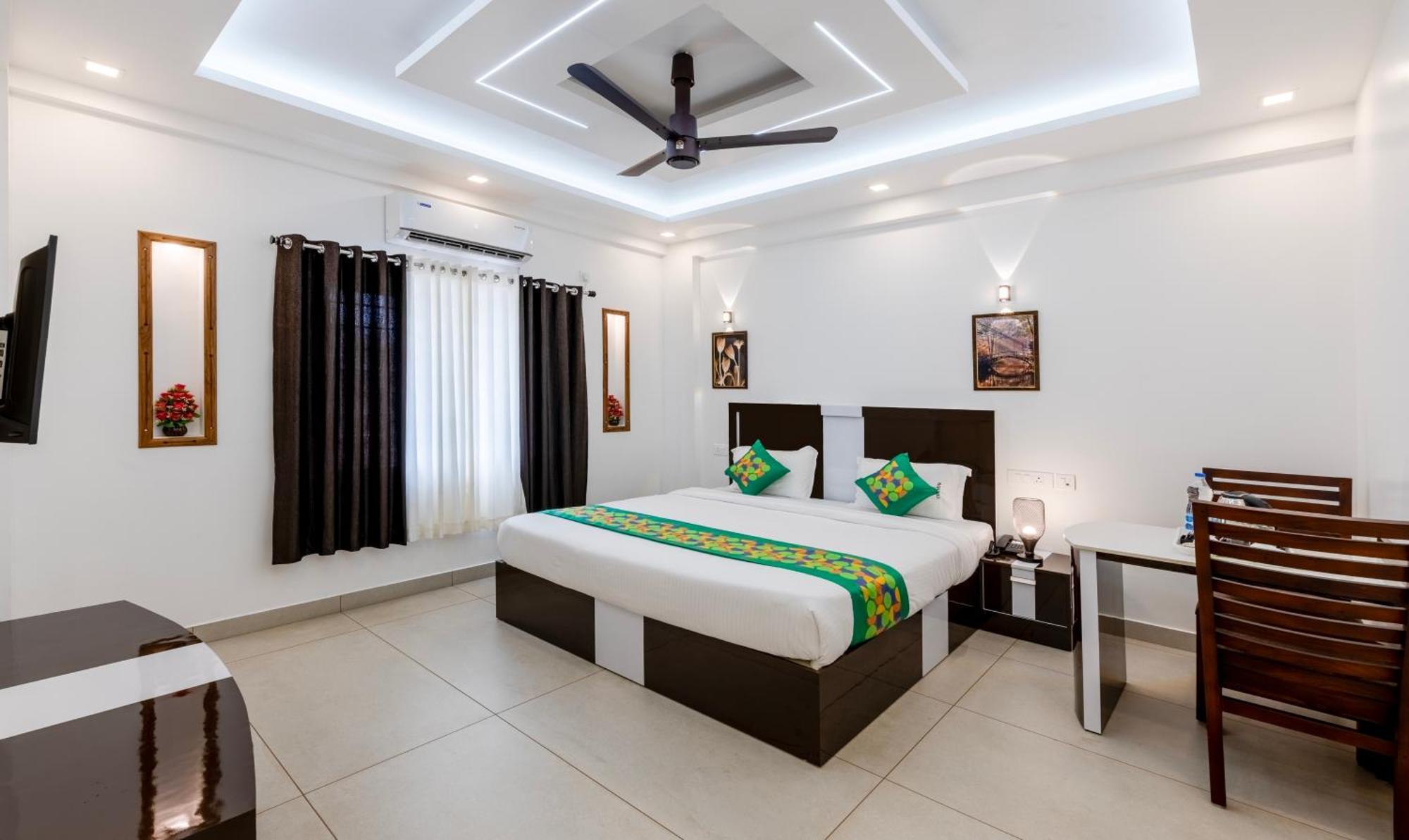 Treebo Premium Cochin Airport, 5 Min From Cochin Airport Hotel Kochi Luaran gambar